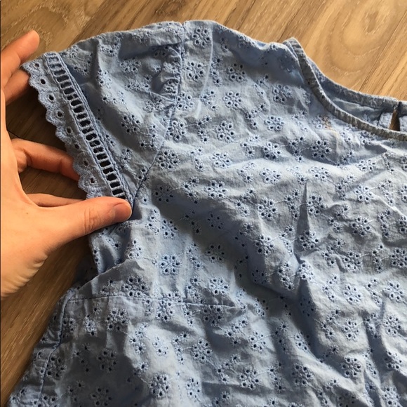 Moving Sale - Picture 2 of 4